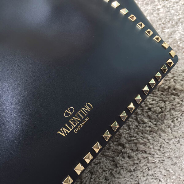 ヴァレンティノ トート バッグ コピー フリップロック クロージャー V230 IW9B1399NWB Valentino
